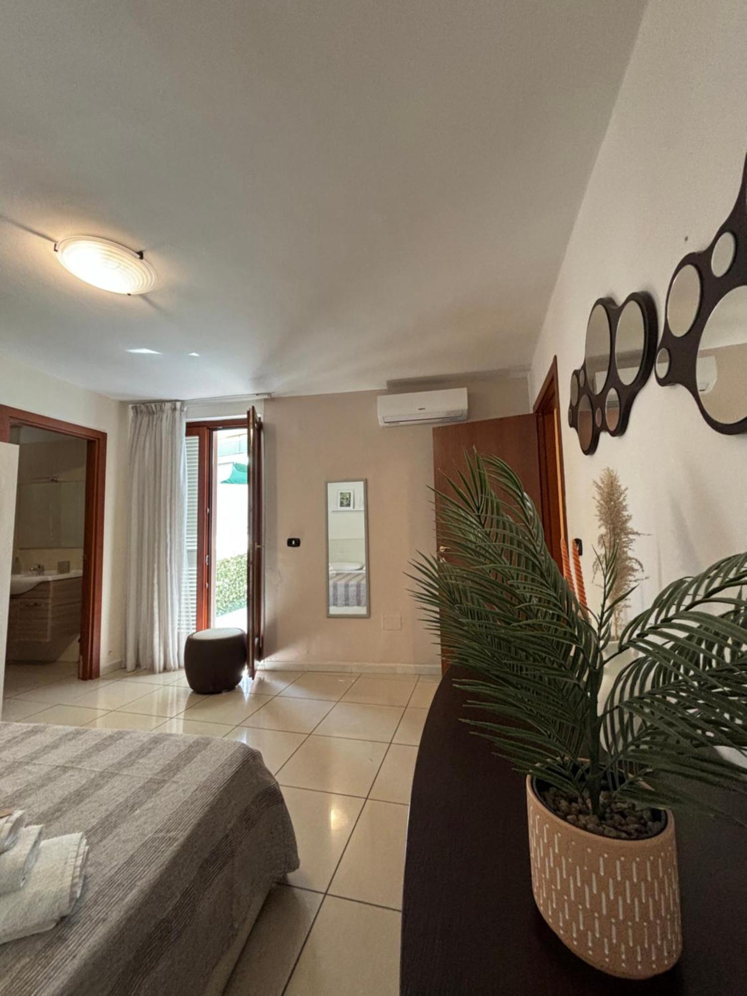 Le Muse Apartment Caserta Exterior foto